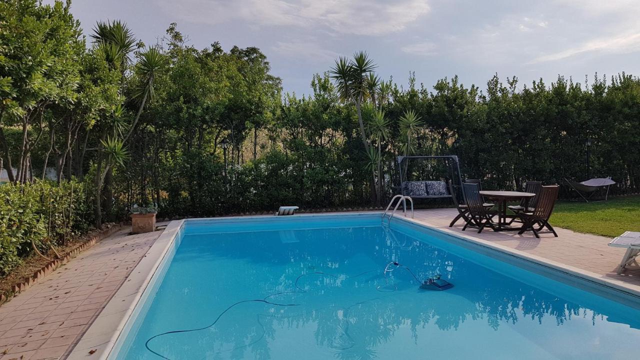 Sinilu B&B Silvi Paese Dış mekan fotoğraf