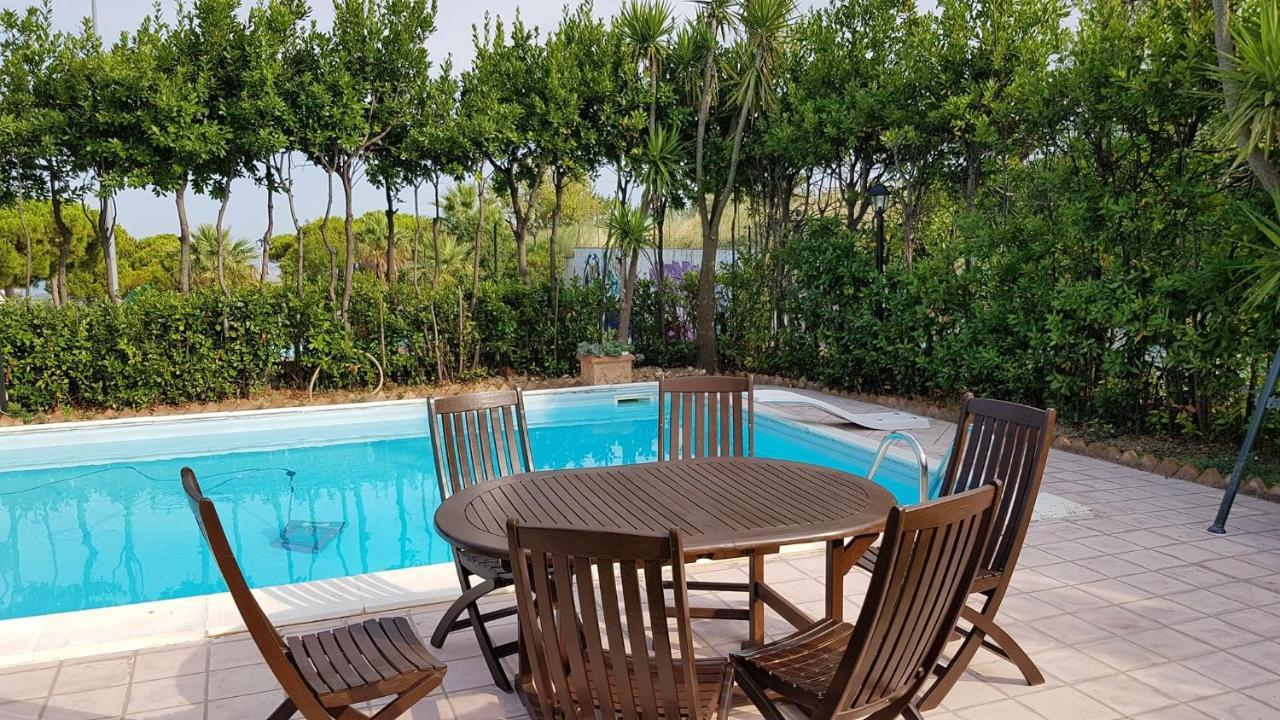 Sinilu B&B Silvi Paese Dış mekan fotoğraf