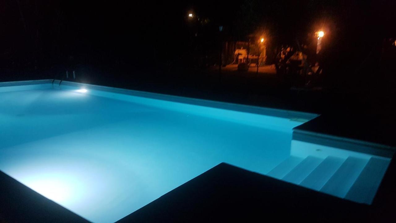 Sinilu B&B Silvi Paese Dış mekan fotoğraf